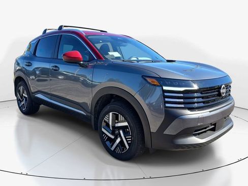 New 2026 Nissan Kicks SV FWD image 2