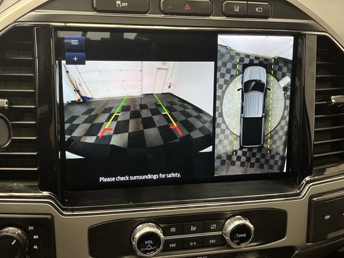 Used 2022 Ford F350 Lariat w/ Lariat Ultimate Package image 6