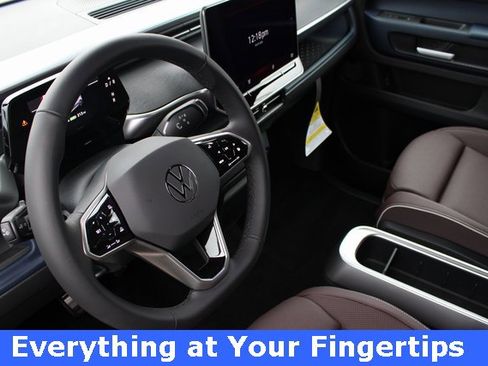 New 2025 Volkswagen ID. Buzz Pro S image 2