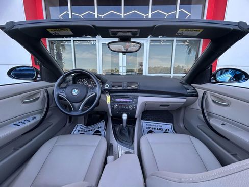 Used 2009 BMW 128i 128i Convertible 2D image 16