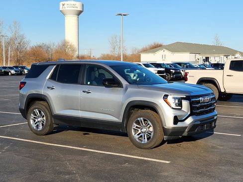 Used 2025 GMC Terrain Elevation image 9