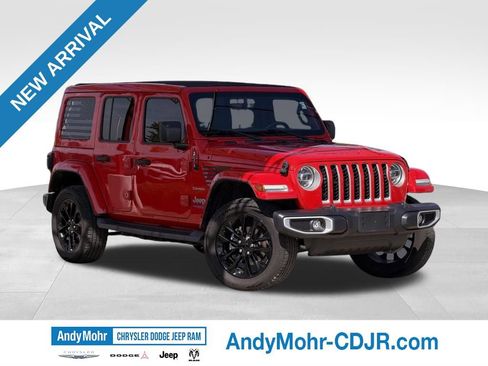Used 2021 Jeep Wrangler Unlimited Sahara w/ Cold Weather Group AWD/4WD image 1