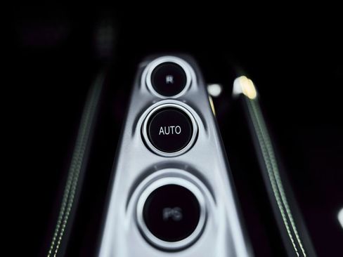 Used 2021 Ferrari F8 Tributo image 68