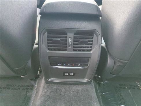 Used 2026 BMW 330i Sedan w/ Convenience Package RWD image 18
