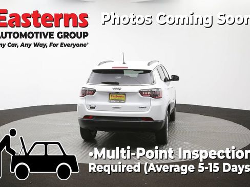 Used 2022 Jeep Compass Latitude w/ Convenience Group AWD/4WD image 38