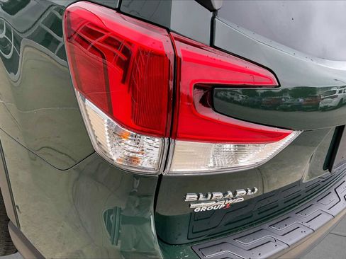 Certified 2023 Subaru Forester Premium AWD/4WD image 28
