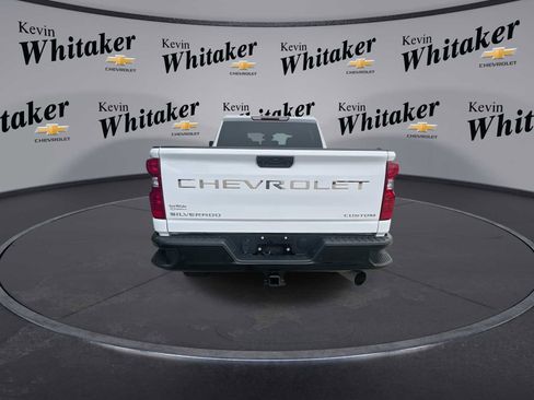 Used 2024 Chevrolet Silverado 2500 Custom w/ Custom Value Package image 7