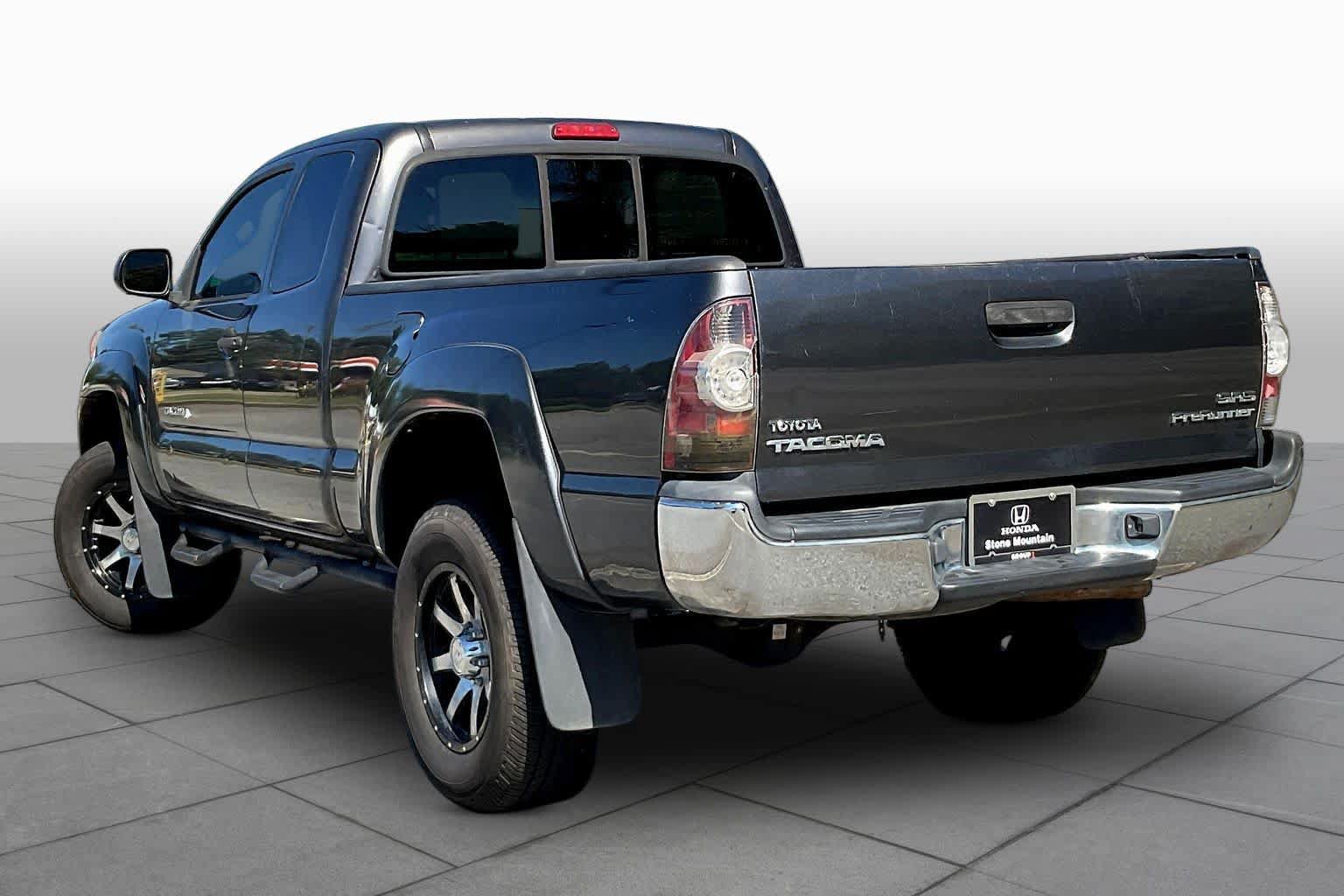 Used 2012 Toyota Tacoma PreRunner w/ SR5 Pkg RWD image 11