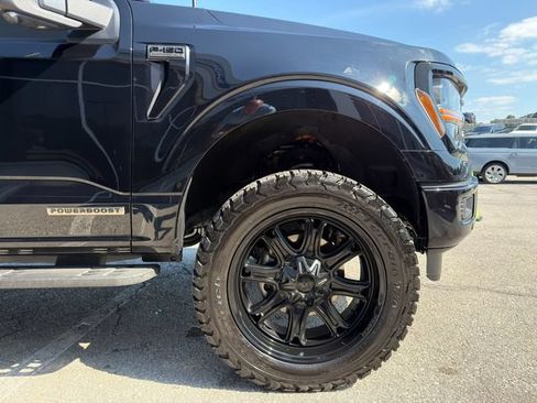 Used 2025 Ford F150 XLT w/ Equipment Group 302A MID AWD/4WD image 9