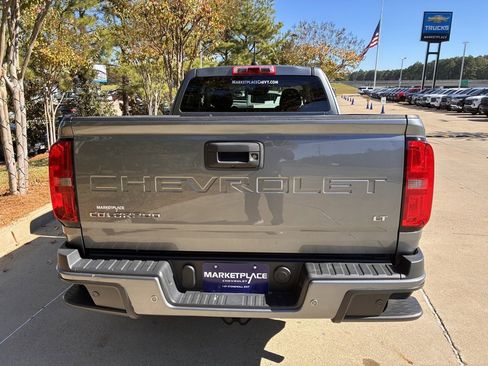 Used 2021 Chevrolet Colorado LT w/ Fleet Safety Package image 5