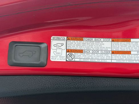 Used 2015 Toyota RAV4 XLE image 13