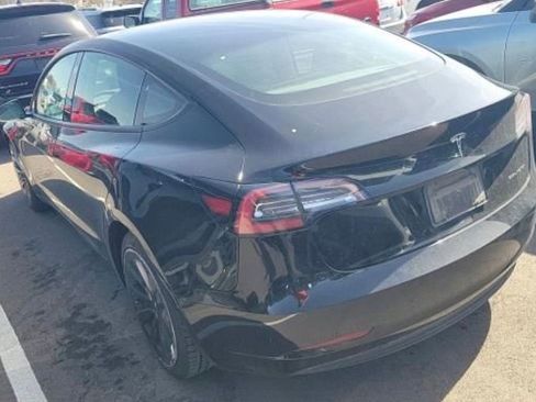 Used 2022 Tesla Model 3 Long Range image 4