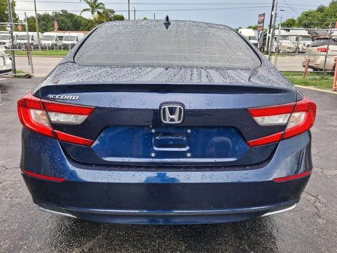Used 2018 Honda Accord LX image 3