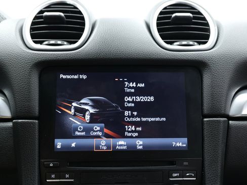 Used 2021 Porsche 718 Cayman RWD image 30