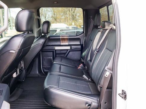 Certified 2019 Ford F150 Lariat image 16