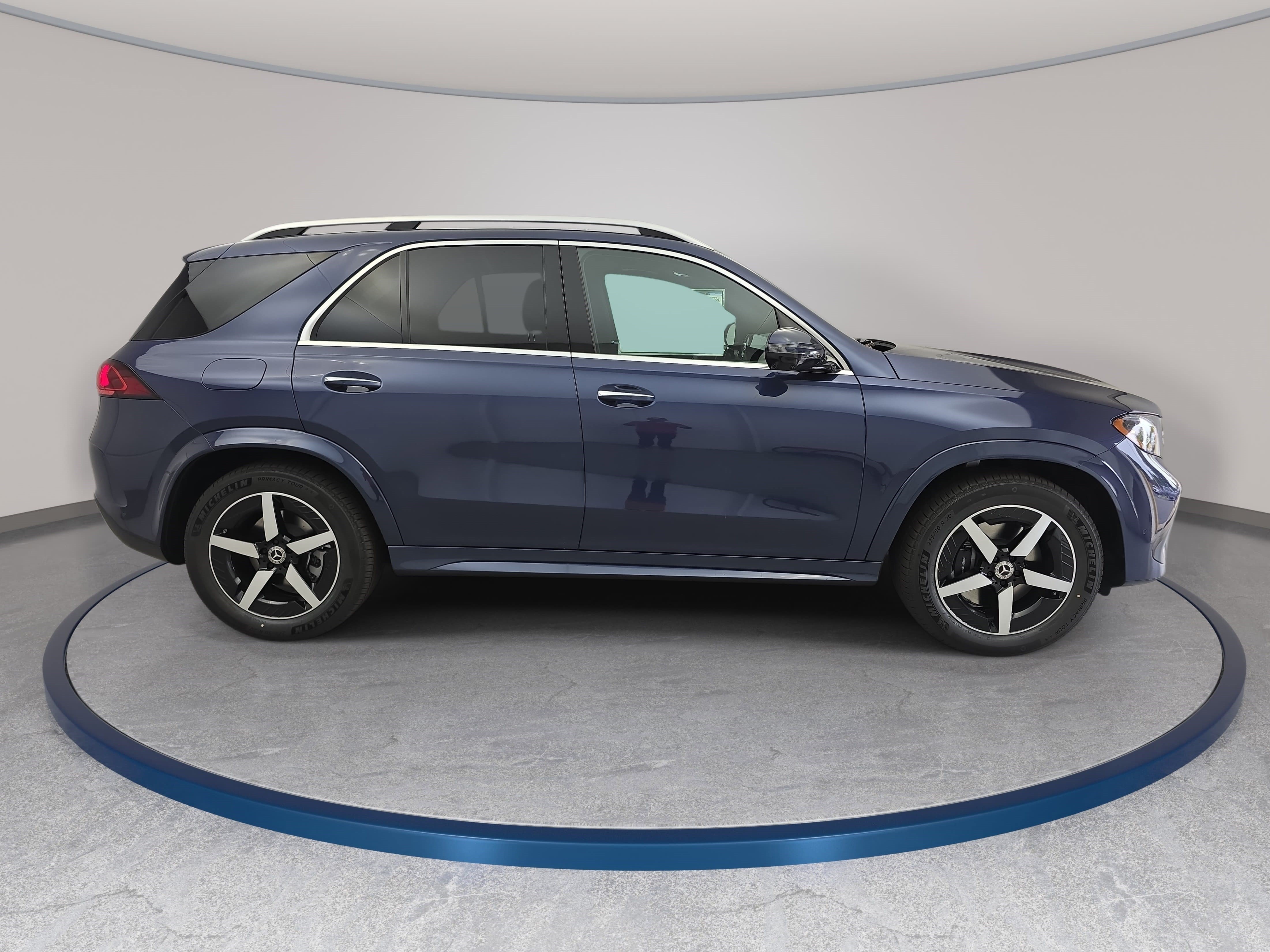 New 2027 Mercedes-Benz GLE 350 4MATIC image 4