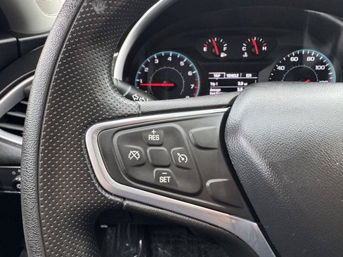 Used 2022 Chevrolet Malibu LT FWD image 22