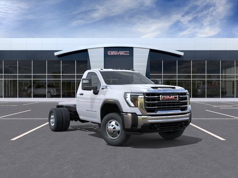 New 2026 GMC Sierra 3500 Pro w/ Convenience Package AWD/4WD image 25