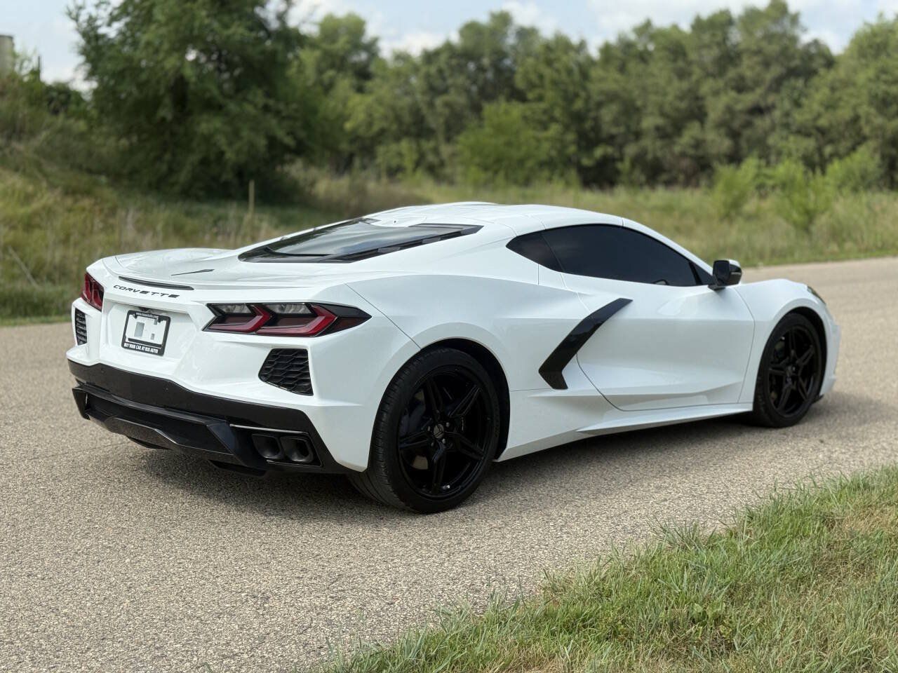 Used 2024 Chevrolet Corvette Stingray Premium Cpe w/ 3LT RWD image 7