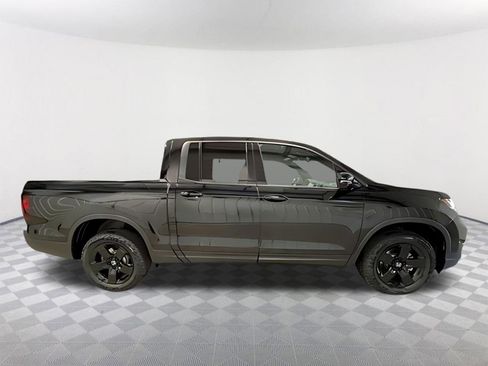 New 2026 Honda Ridgeline Black Edition image 2