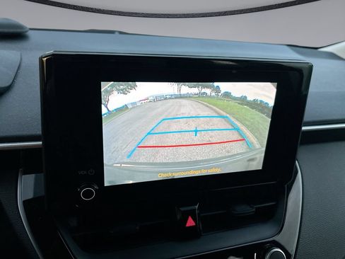 Used 2024 Toyota Corolla LE FWD image 22
