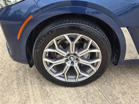 Used 2019 BMW X7 xDrive40i w/ Premium Package image 11