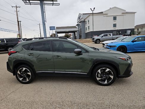 Used 2025 Subaru Crosstrek 2.5i Limited AWD/4WD image 6