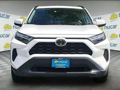 Used 2022 Toyota RAV4 XLE w/ Convenience Package AWD/4WD image 2