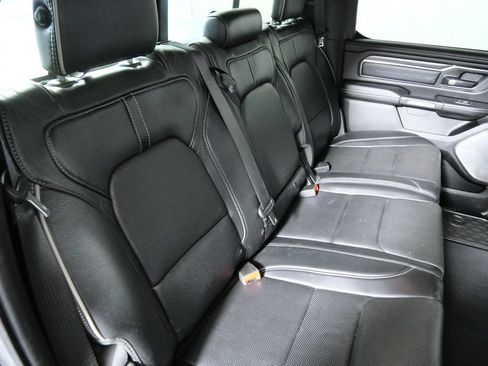 Used 2019 RAM 1500 Limited AWD/4WD image 16