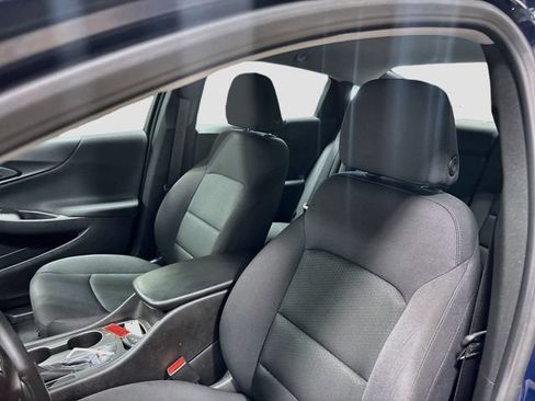 Used 2017 Chevrolet Malibu LS FWD image 17