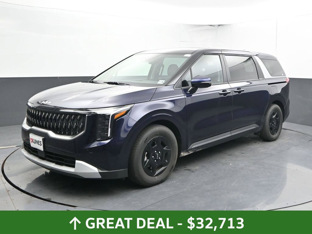 Used 2026 Kia Carnival FWD image 9