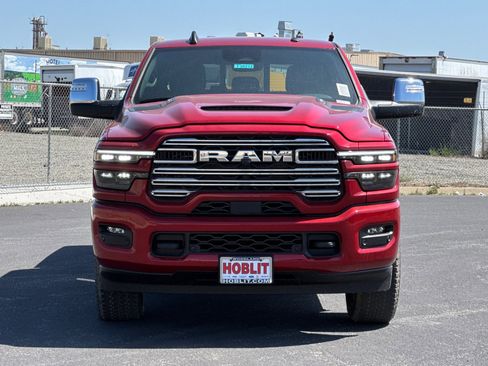 New 2026 RAM 2500 Laramie AWD/4WD image 8