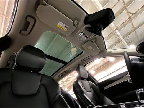 Certified 2023 Volvo XC90 B5 Core w/ Protection Package Premier image 22