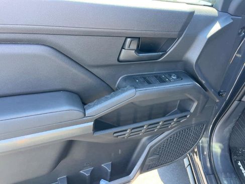 Used 2024 Toyota Tacoma SR5 w/ SR5 Upgrade Package image 20