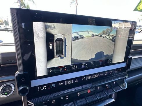 Used 2024 GMC Hummer EV 3X w/ Extreme Off-Road Package image 15