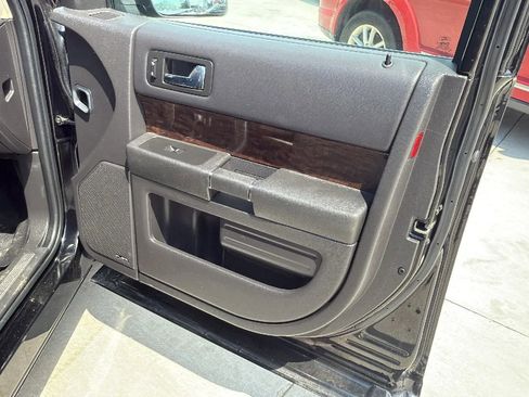 Used 2018 Ford Flex Limited w/ Equipment Group 303A image 30