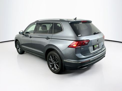 Used 2023 Volkswagen Tiguan SE FWD image 5