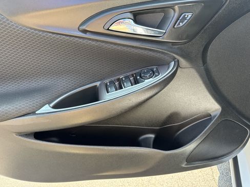 Used 2024 Chevrolet Malibu LS FWD image 10