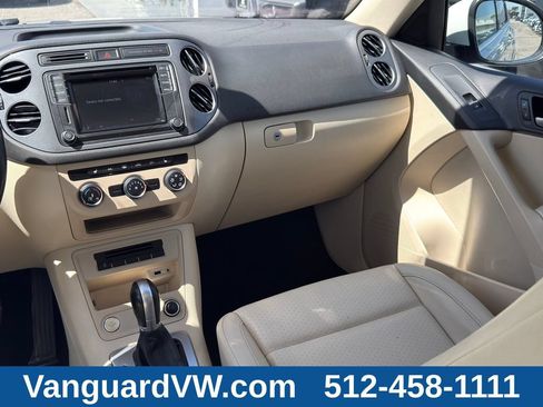 Used 2017 Volkswagen Tiguan Wolfsburg Edition FWD image 27