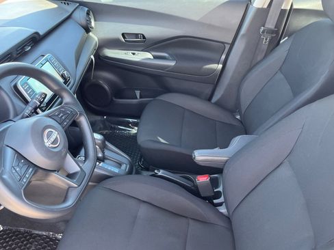 Certified 2025 Nissan Kicks Play S image 17