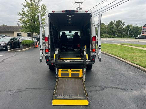 Used 2016 RAM ProMaster 2500 w/ Premium Appearance Group image 16