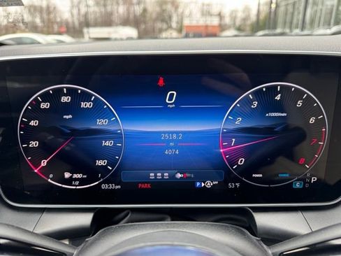 Used 2026 Mercedes-Benz GLC 300 4MATIC image 23