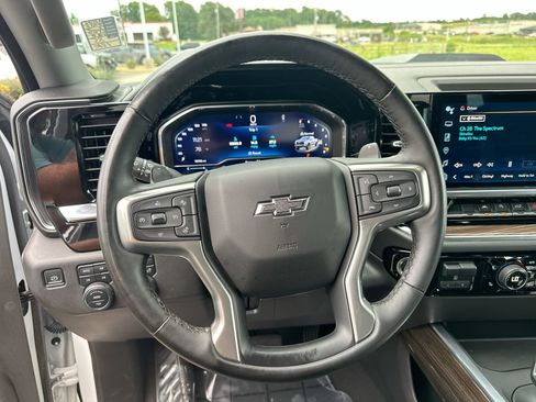 Used 2023 Chevrolet Silverado 1500 LT Trail Boss w/ Convenience Package II image 14