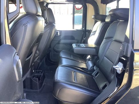 Used 2022 Jeep Gladiator Overland w/ Popular Equipment Package image 9