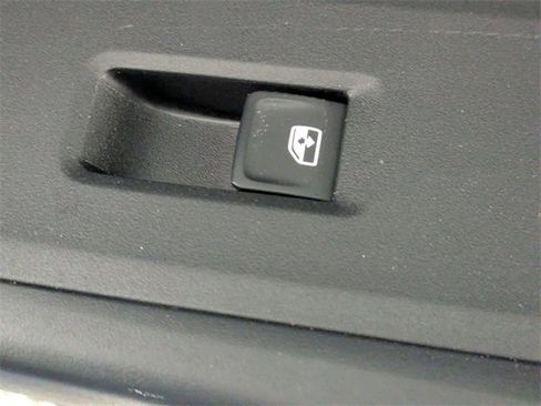 Used 2021 Volkswagen Atlas SEL image 39