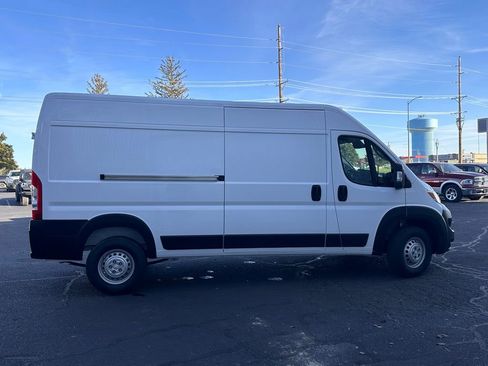 New 2026 RAM ProMaster 2500 w/ Convenience Group FWD image 5