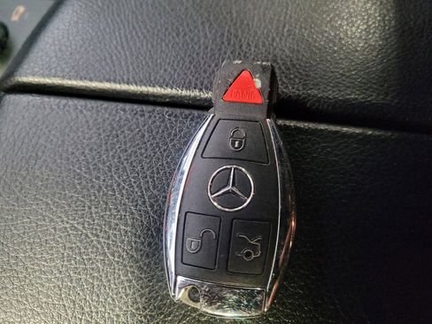 Used 2018 Mercedes-Benz GLS 450 4MATIC w/ Premium Package image 32