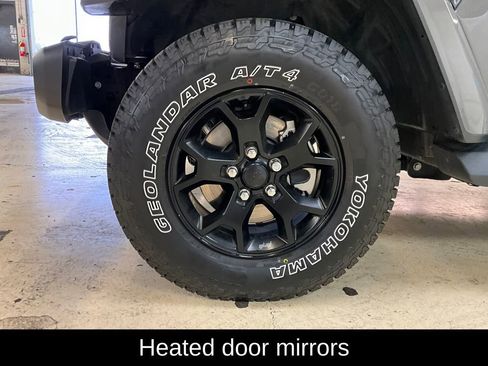 Used 2021 Jeep Wrangler Unlimited Sahara w/ Cold Weather Group image 18