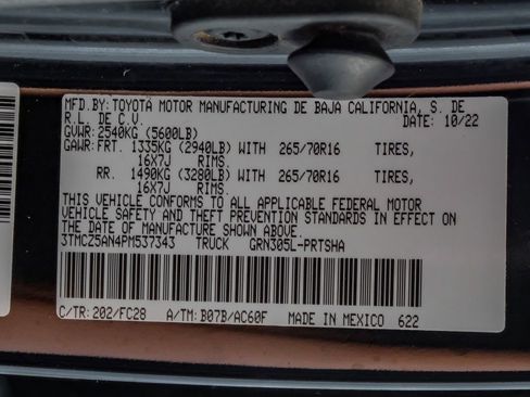 Used 2023 Toyota Tacoma SR5 w/ Trail Edition image 65