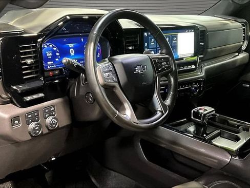 Certified 2024 Chevrolet Silverado 1500 ZR2 w/ Technology Package AWD/4WD image 18